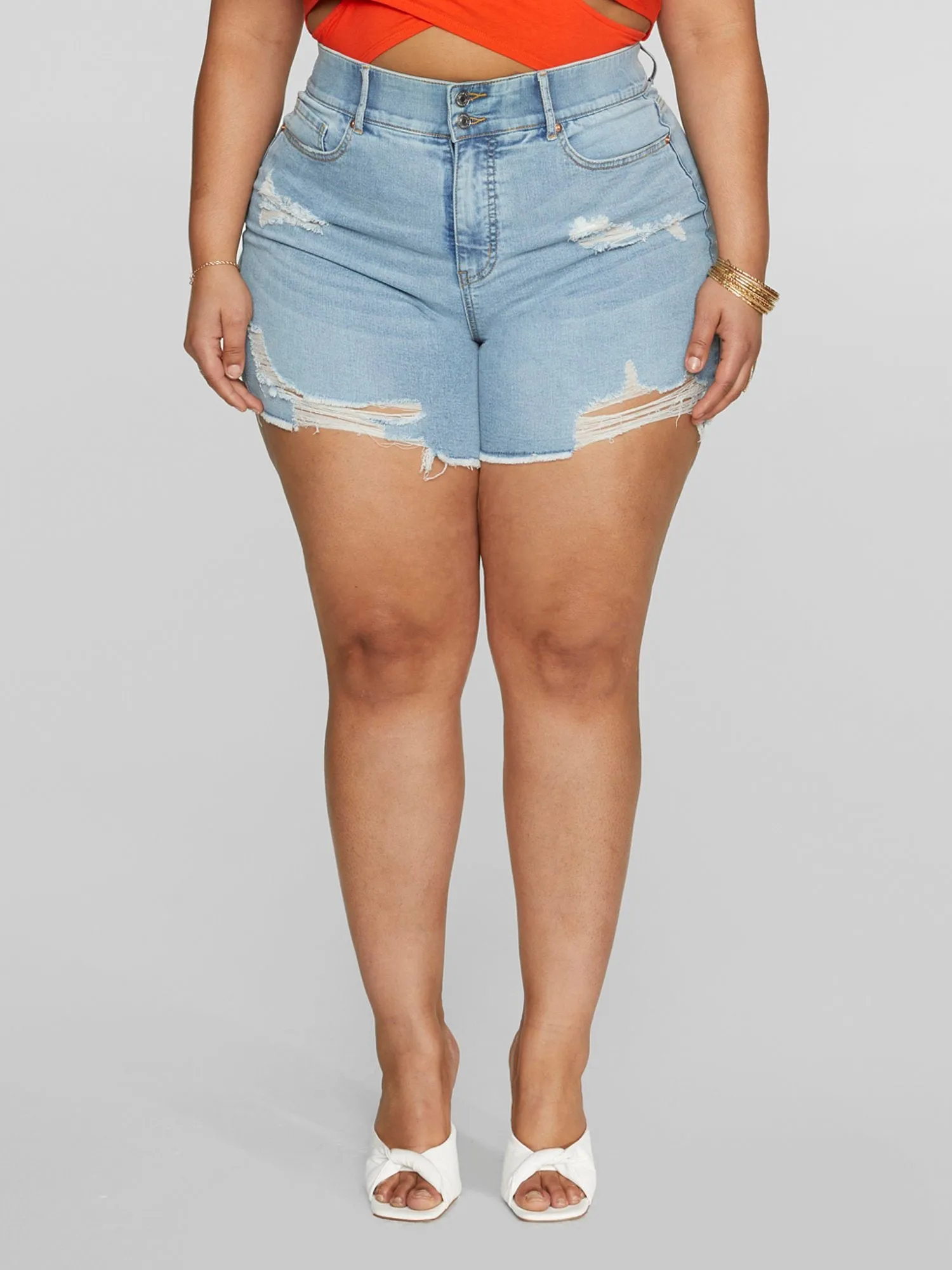 High Rise Light Wash Curvy Fit Shorts