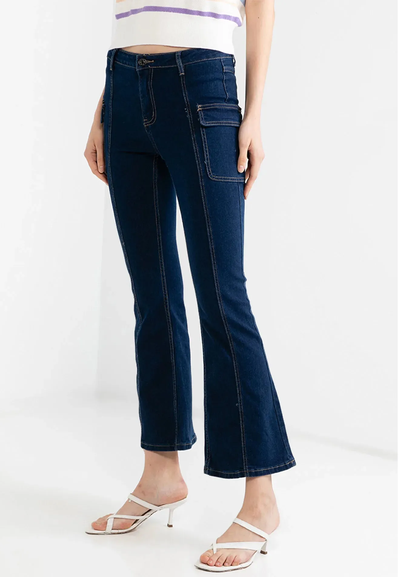 VOIR JEANS Hey Summer Collection: Denim Flap Pockets Flared Jeans